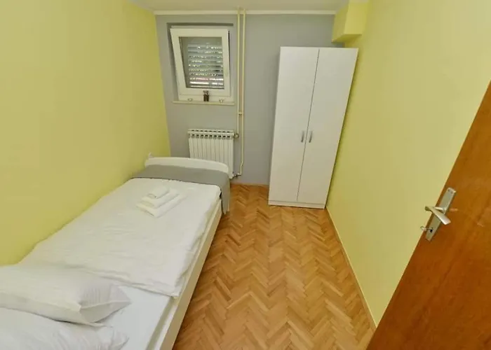 D&j Apartamento Zadar
